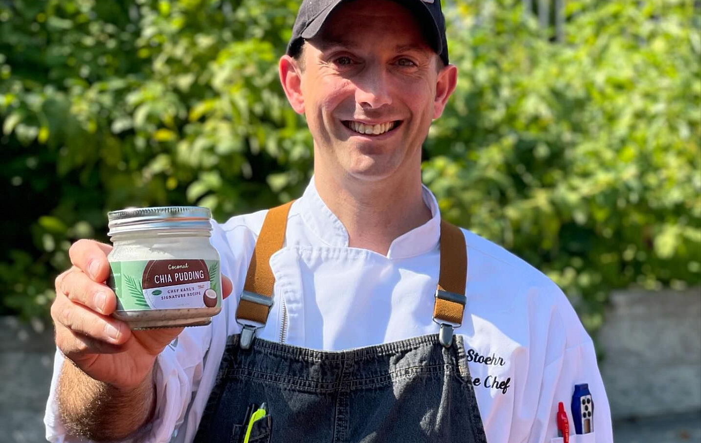 chef with chia pudding